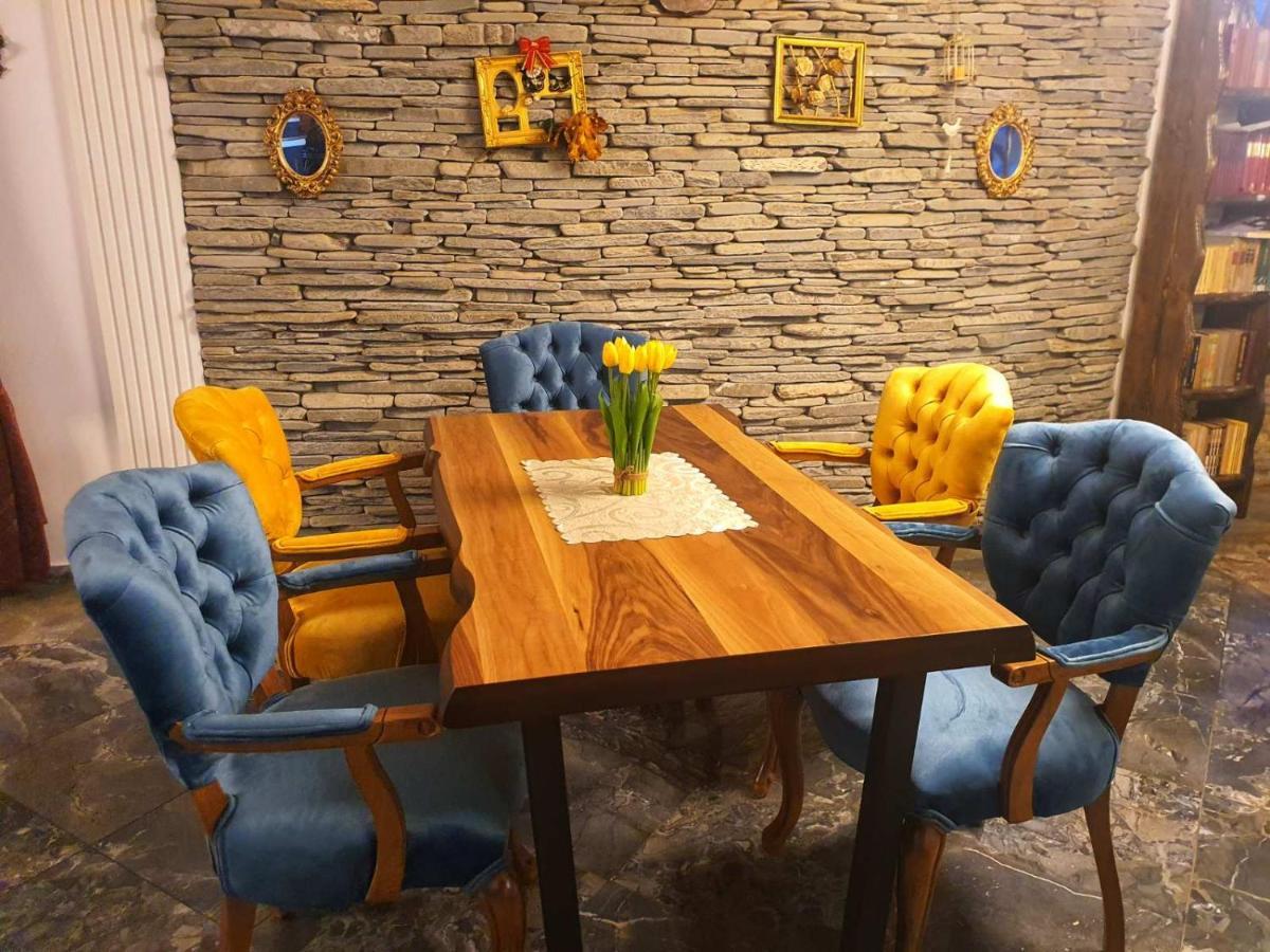 Rey Hotel Маврово Екстериор снимка