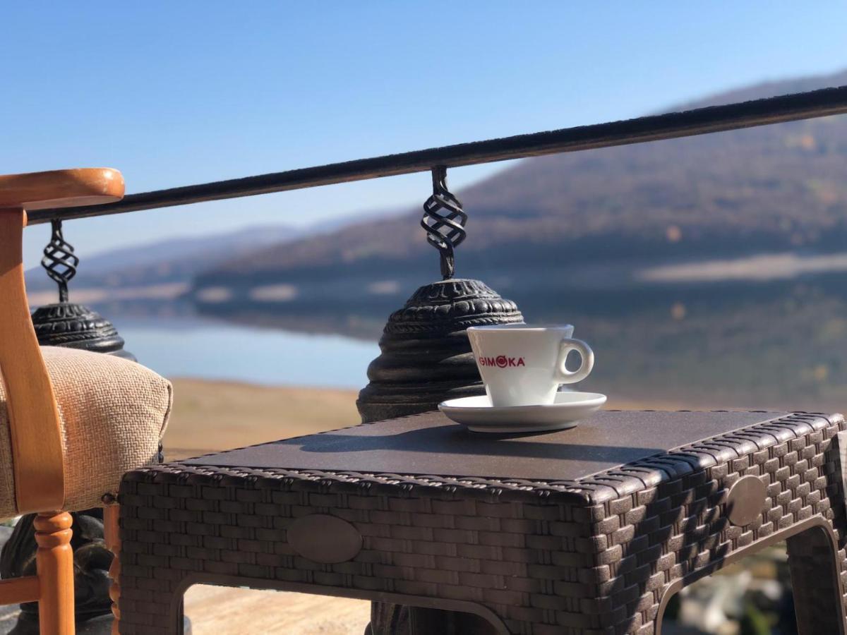 Rey Hotel Маврово Екстериор снимка