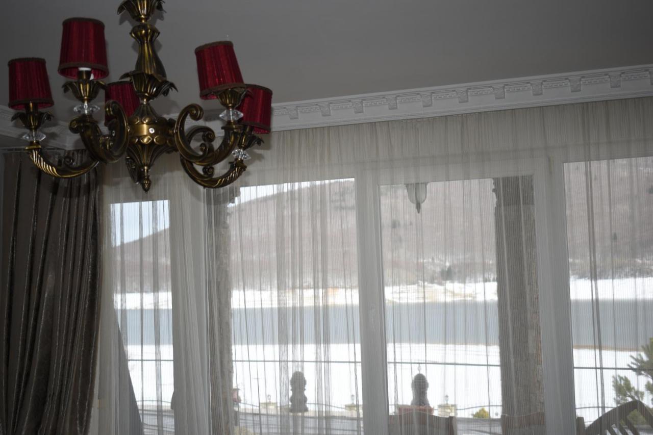 Rey Hotel Маврово Екстериор снимка